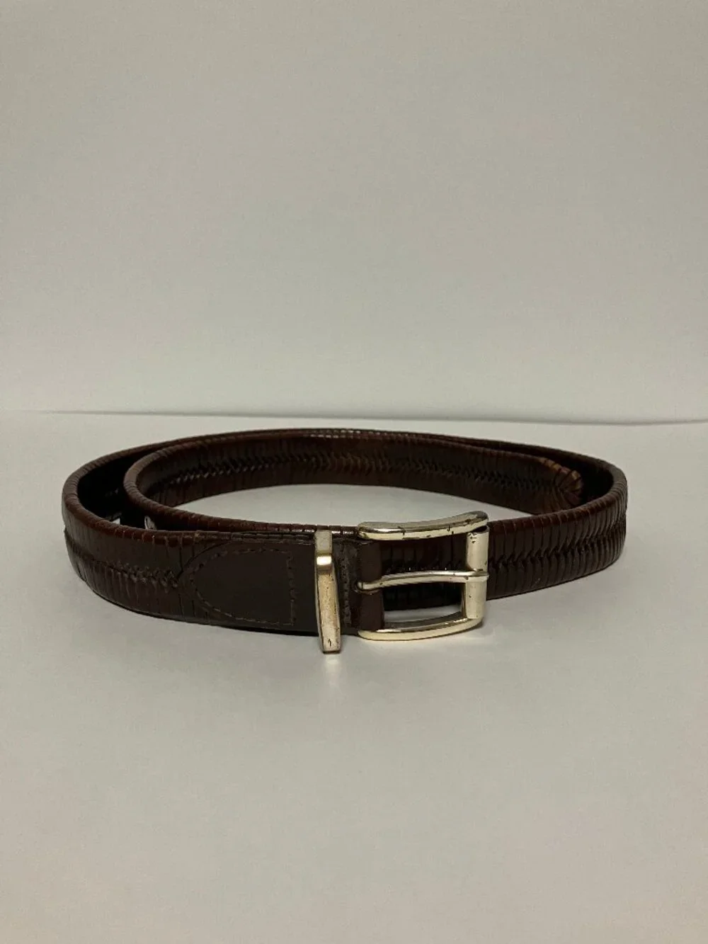 Fossil Vintage Brown Leather Ribbed Stitched Accent Silver Buckle Belt Size 38